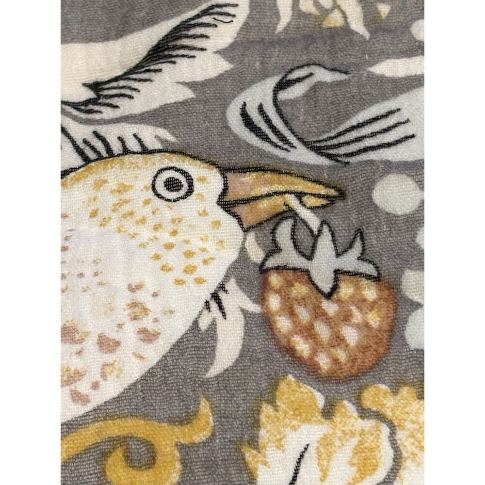 William Morris & Co Strawberry Thief Throw Blanket Cotton Gauze Fleece Grey NWT - Picture 7 of 13